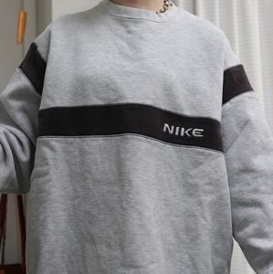 Retro Nike mens XL sweatshirt
